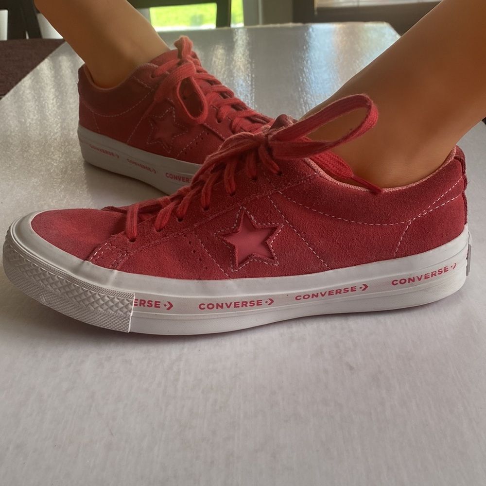 CONVERSE Women’s Suede Leather Sneakers Size 9 - Picture 5 of 9